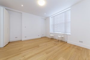 12-Basement Flat, 40 Ennismore Gardens, South Kensington, London, SW7 1AQ - 12