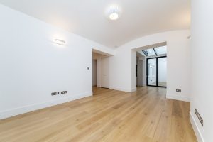 2-Basement Flat, 40 Ennismore Gardens, South Kensington, London, SW7 1AQ - 02