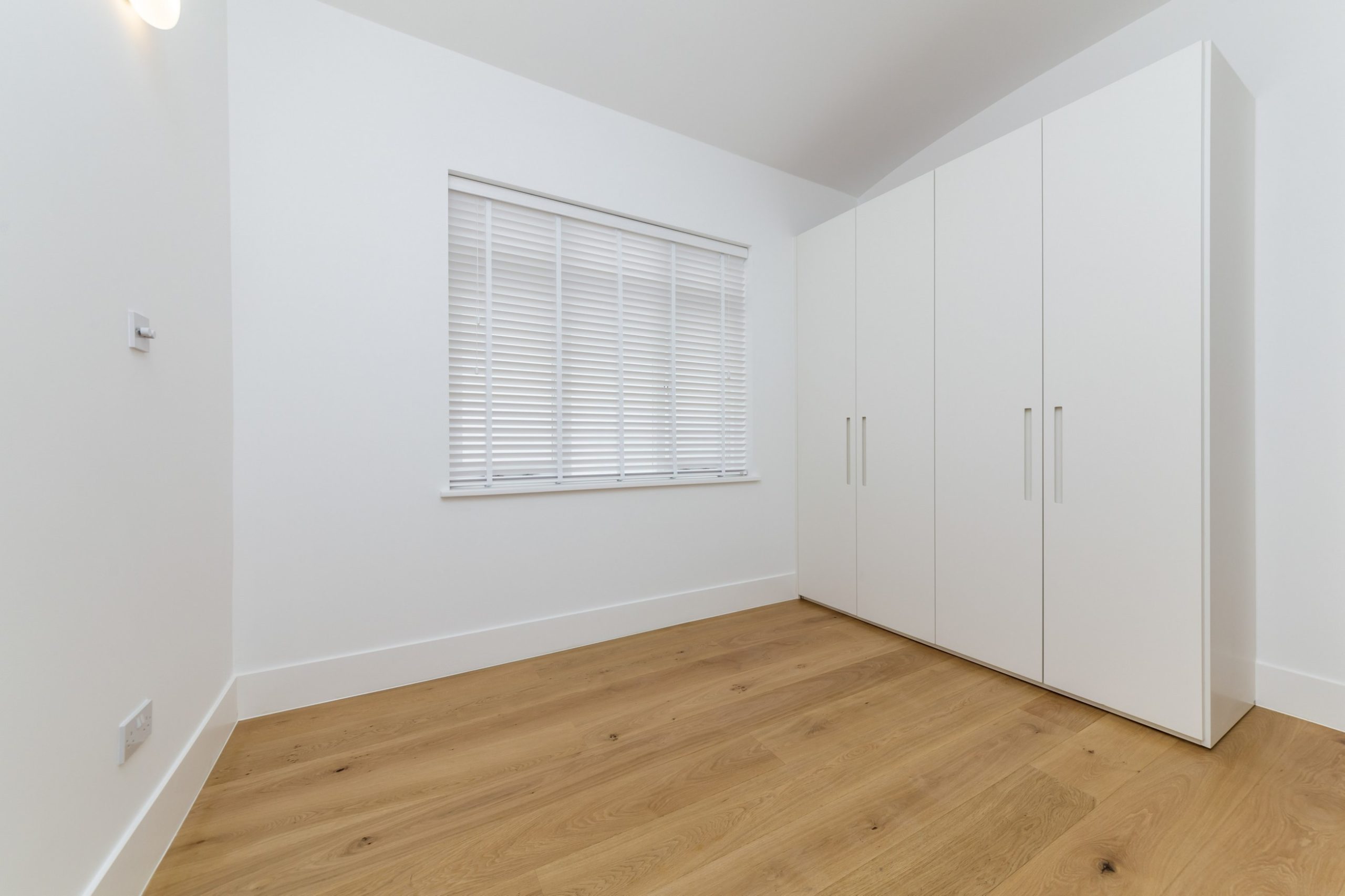 8-Basement Flat, 40 Ennismore Gardens, South Kensington, London, SW7 1AQ - 08
