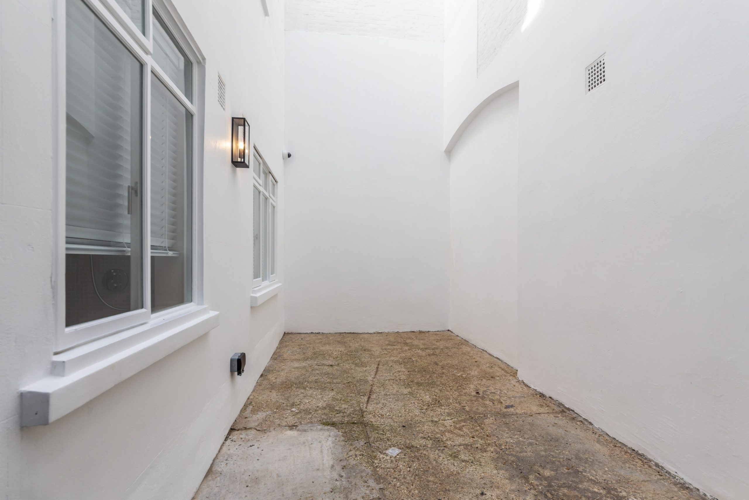 9-Basement Flat, 40 Ennismore Gardens, South Kensington, London, SW7 1AQ - 09