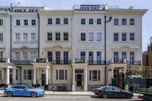 BF 40 Ennismore Gardens