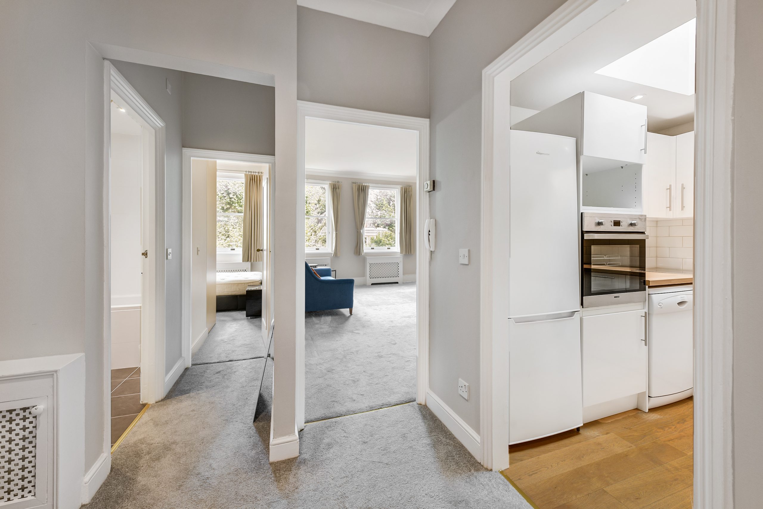 Savills Earls Court L Flat 1, 51 Earl’s Court Square (2)
