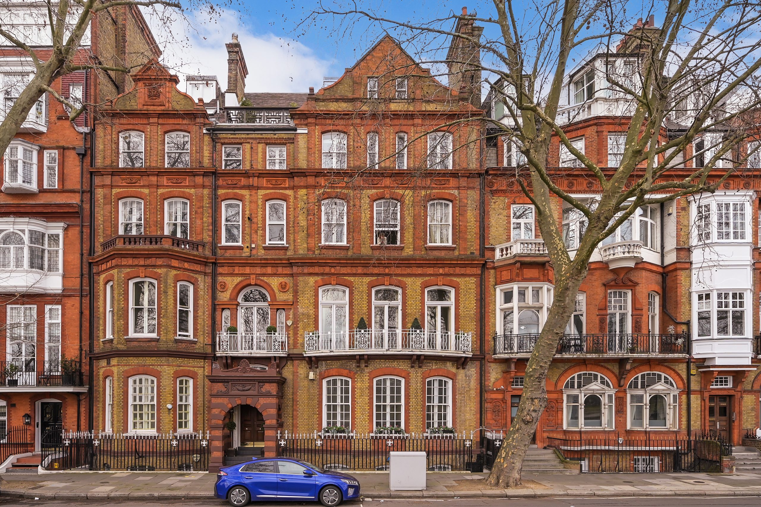 Savills_Chel Lets Flat 3 & 4, 7 Chelsea Embankment (2)