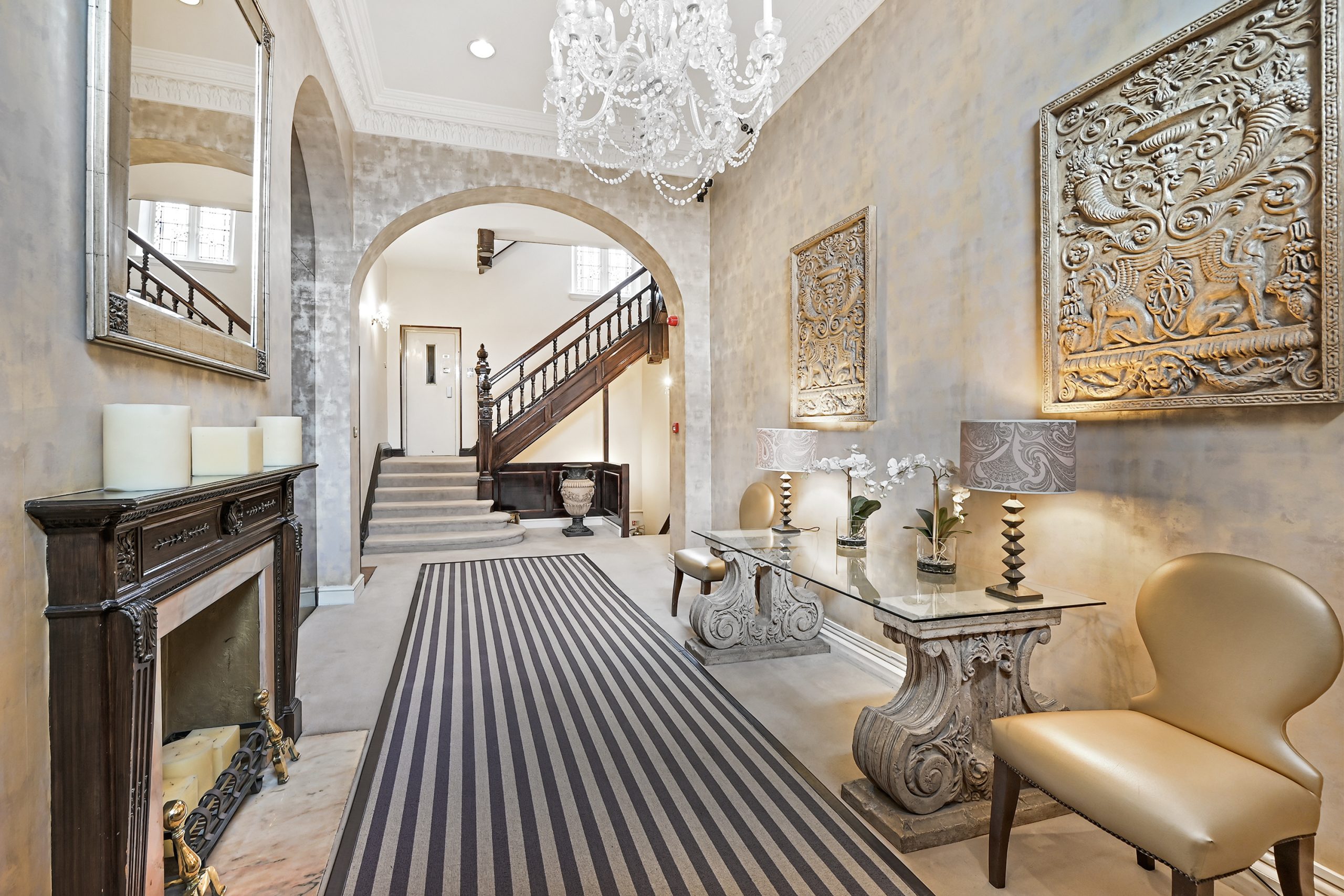 Savills_Chel Lets Flat 3 & 4, 7 Chelsea Embankment (3)