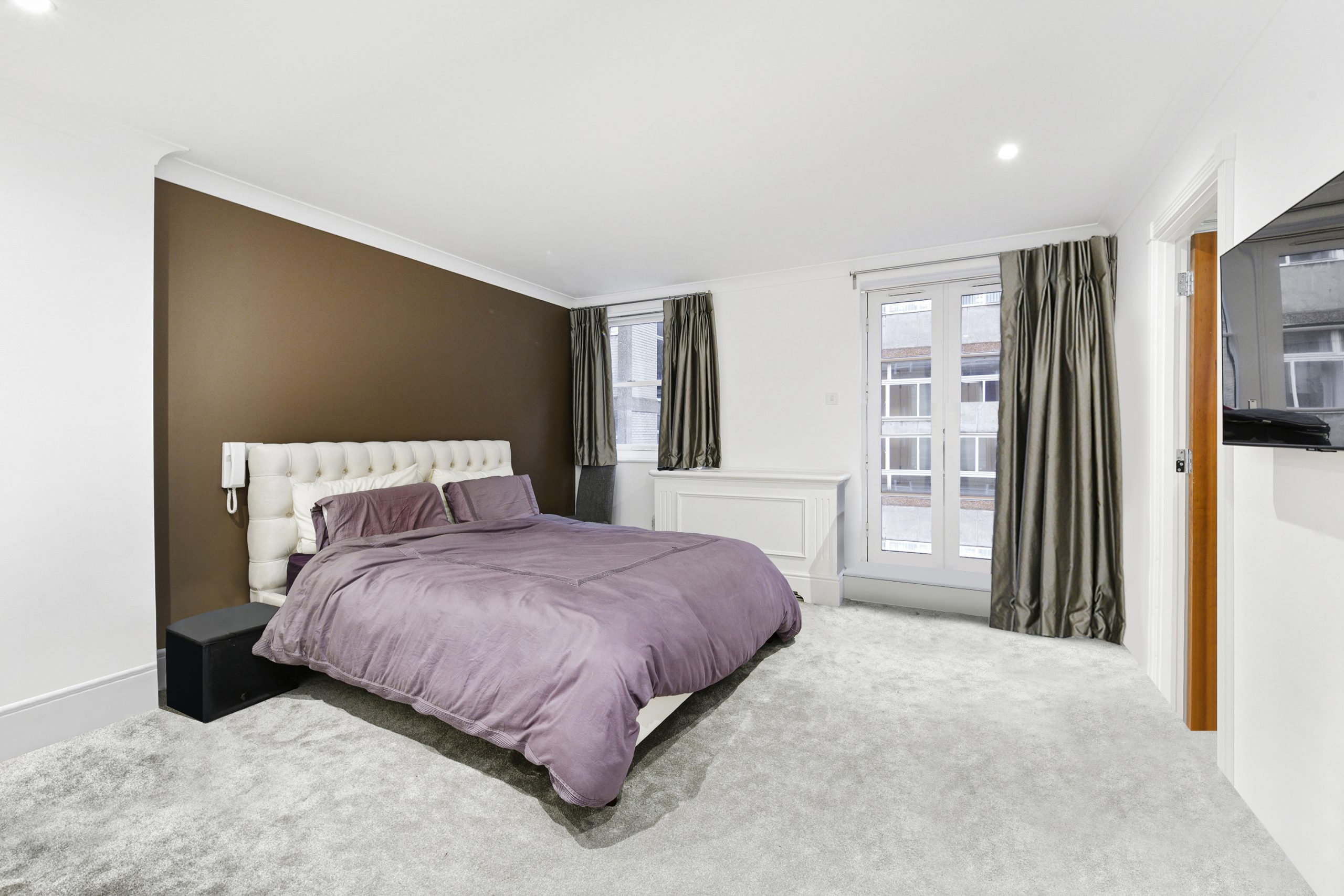 Savills_Mayfair Lets Flat 6, 8 Dover Square (7)