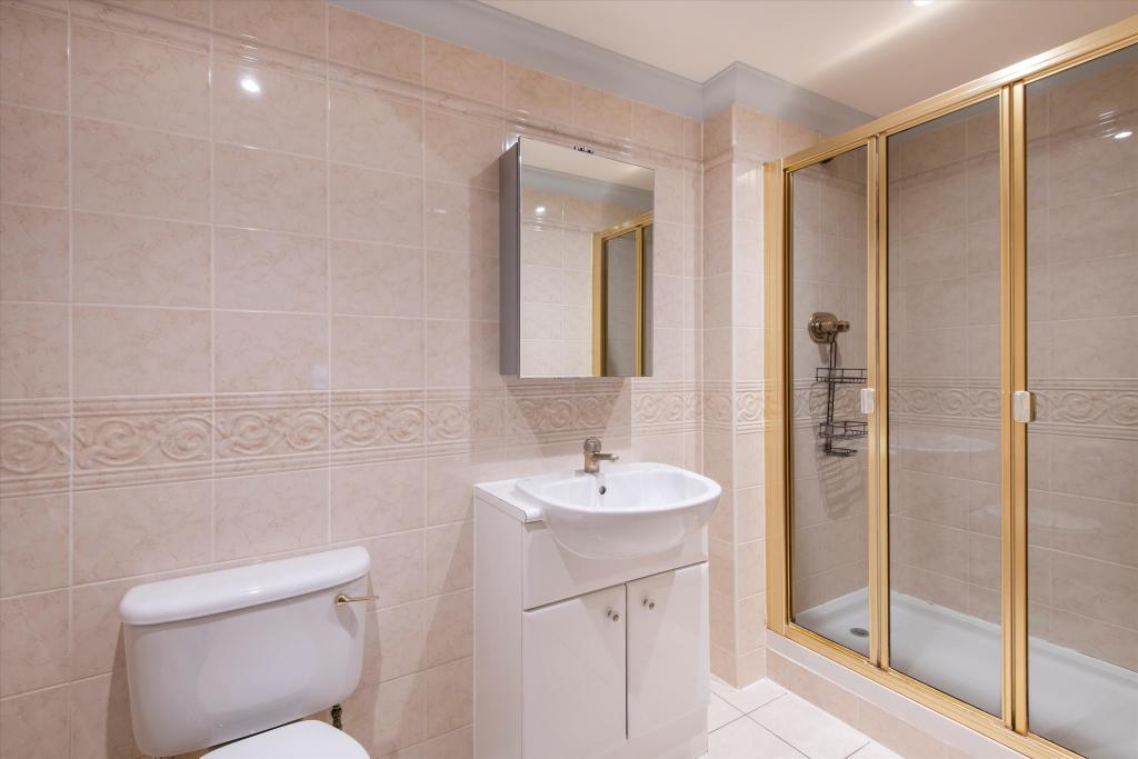 94745_BGV012114486_IMG_05_0004