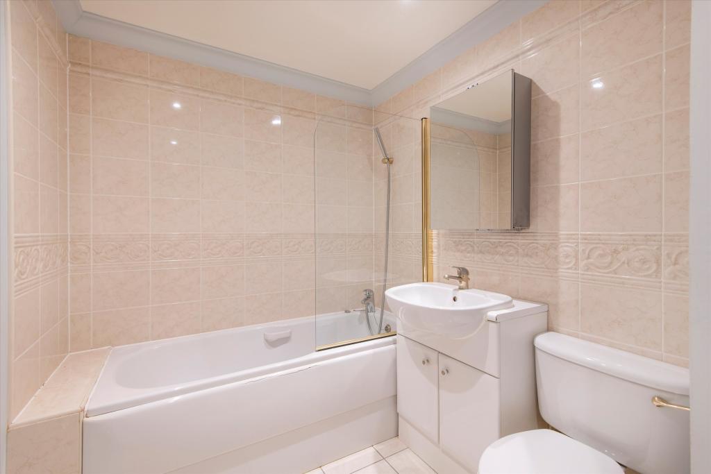 94745_BGV012114486_IMG_07_0003