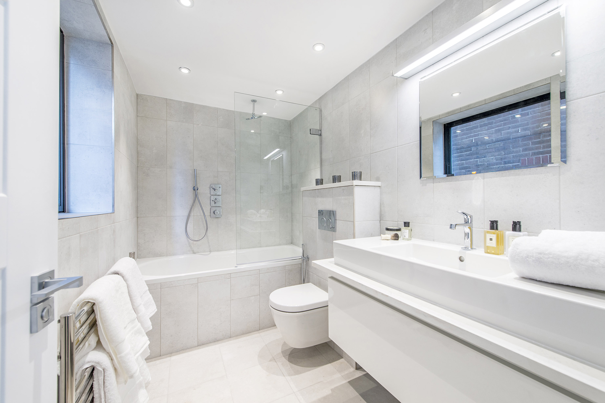 Farrar-2 Pullman Court-18