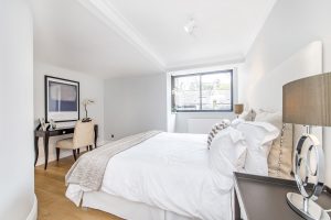 Farrar-2 Pullman Court-19