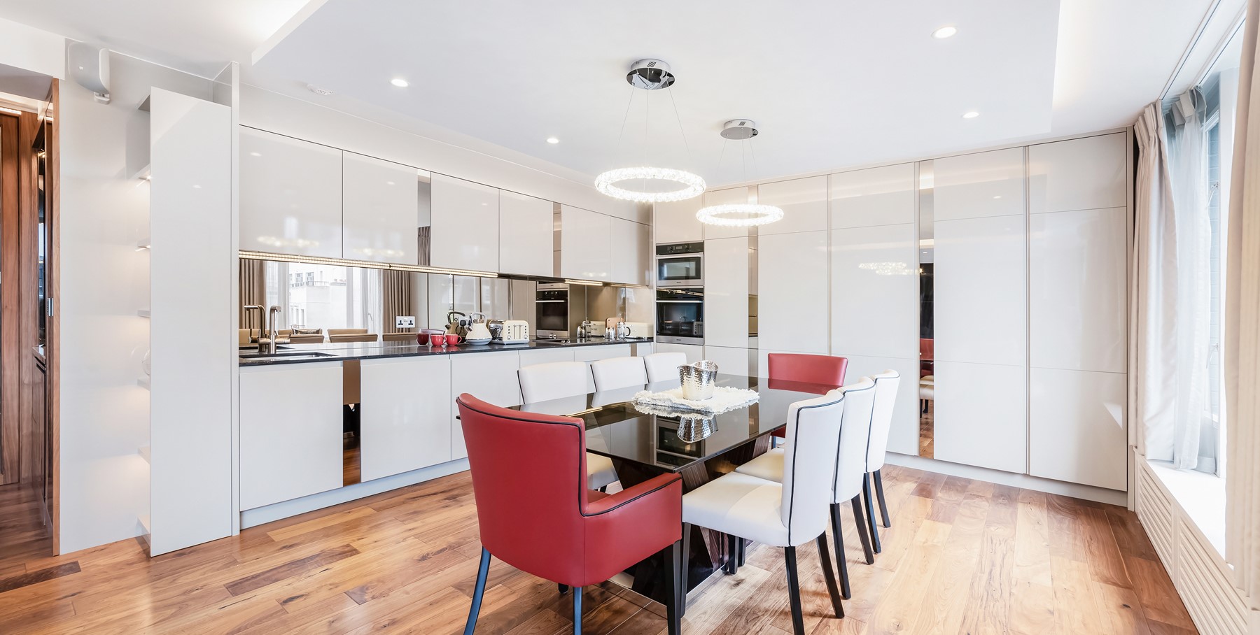 Sav Mayfair Let 20 Grosvenor Hill Court (15)