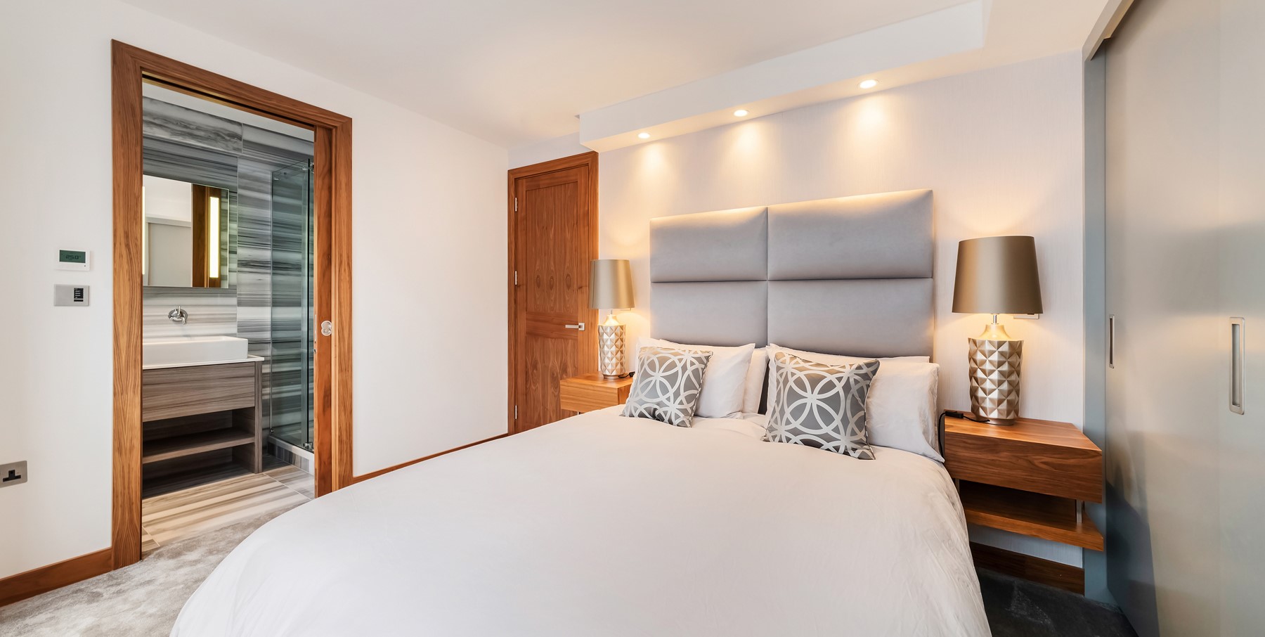 Sav Mayfair Let 20 Grosvenor Hill Court (3)