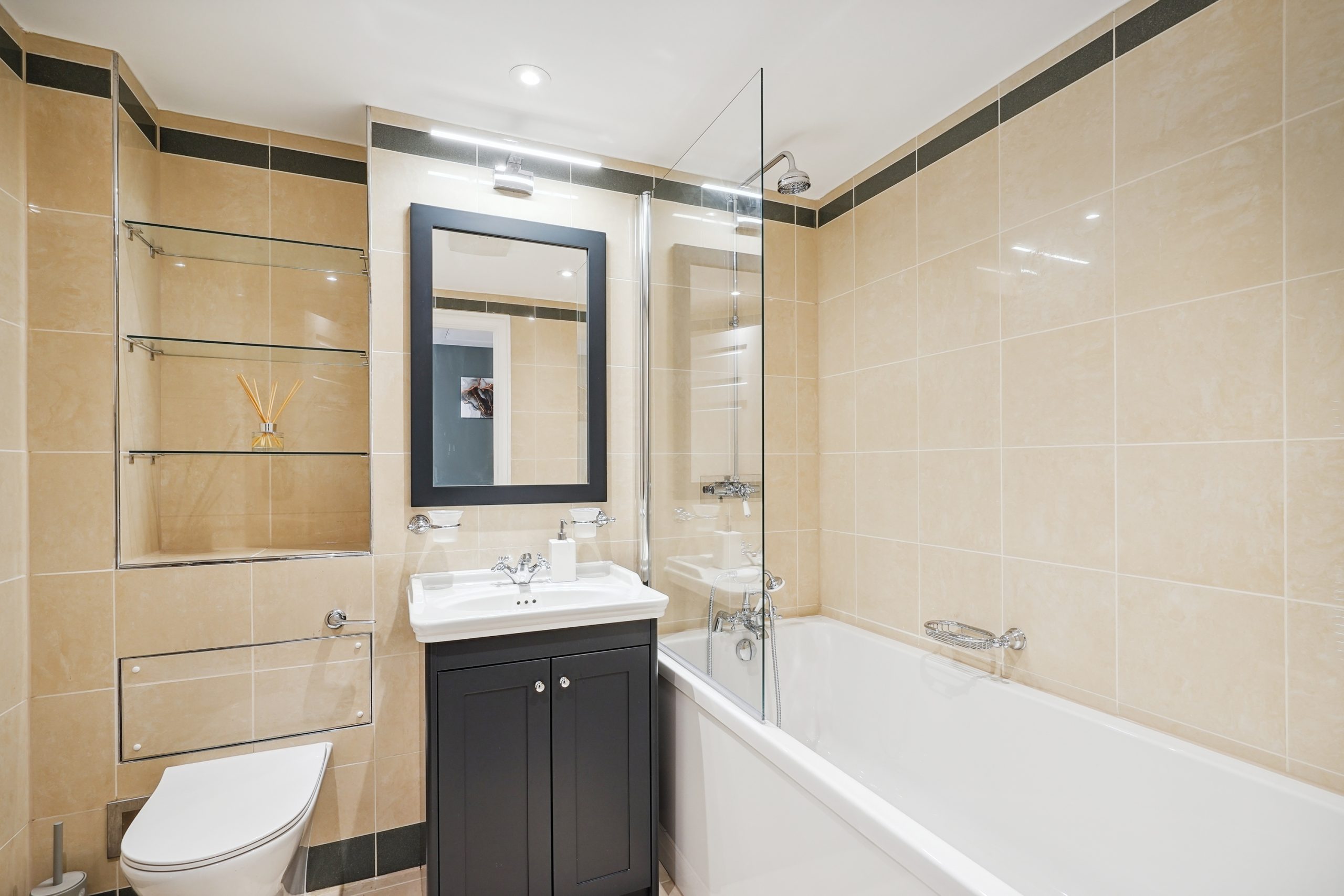 Flat 30 New Hereford House (1)