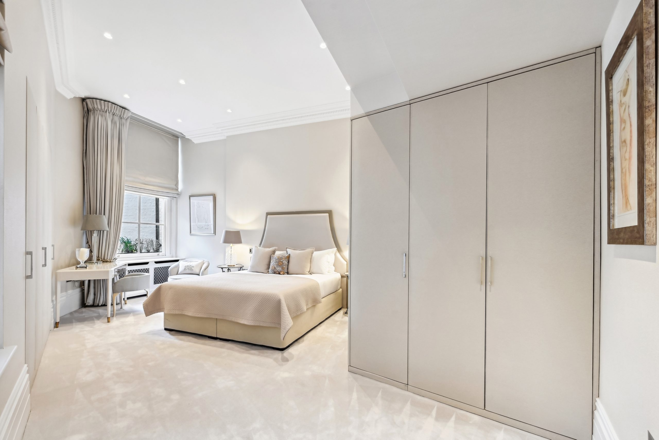 Flat 12, 56 Pont Street (11)