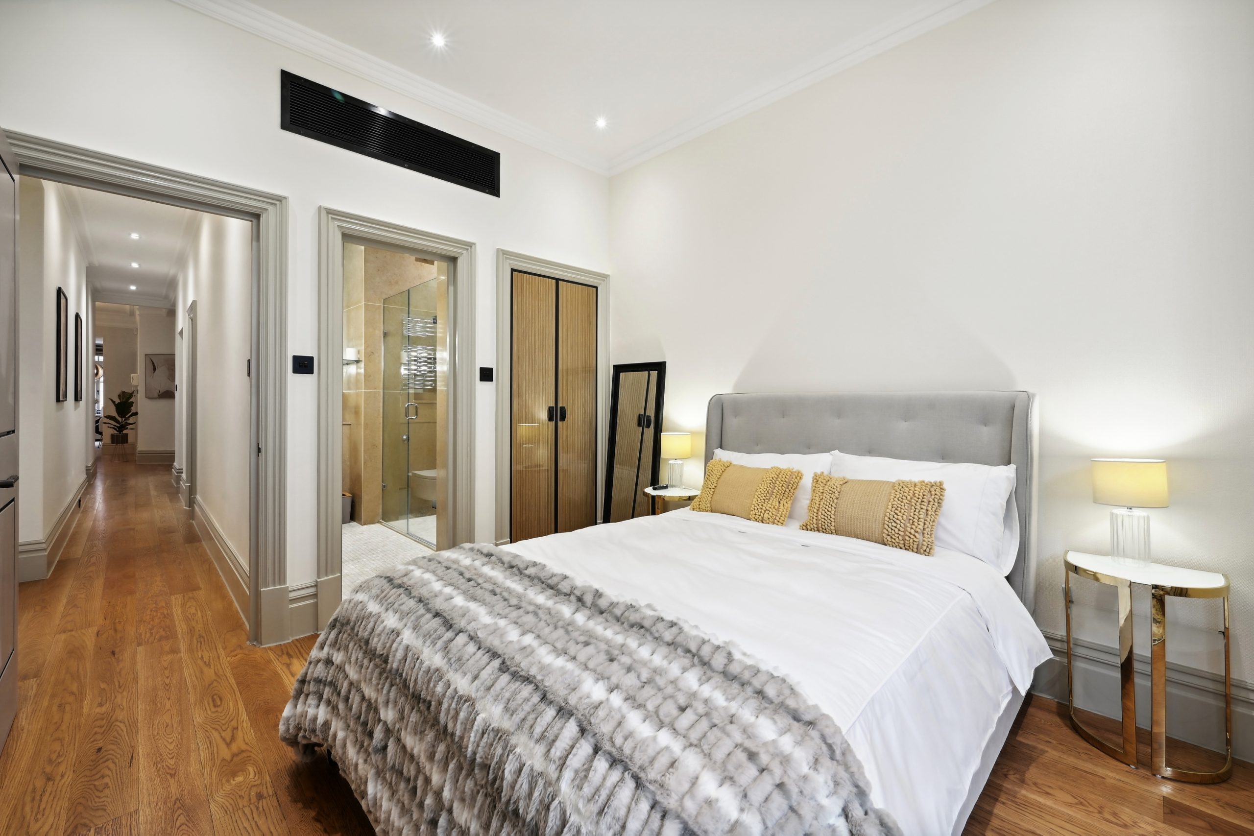 Flat 4, Washington House (12)