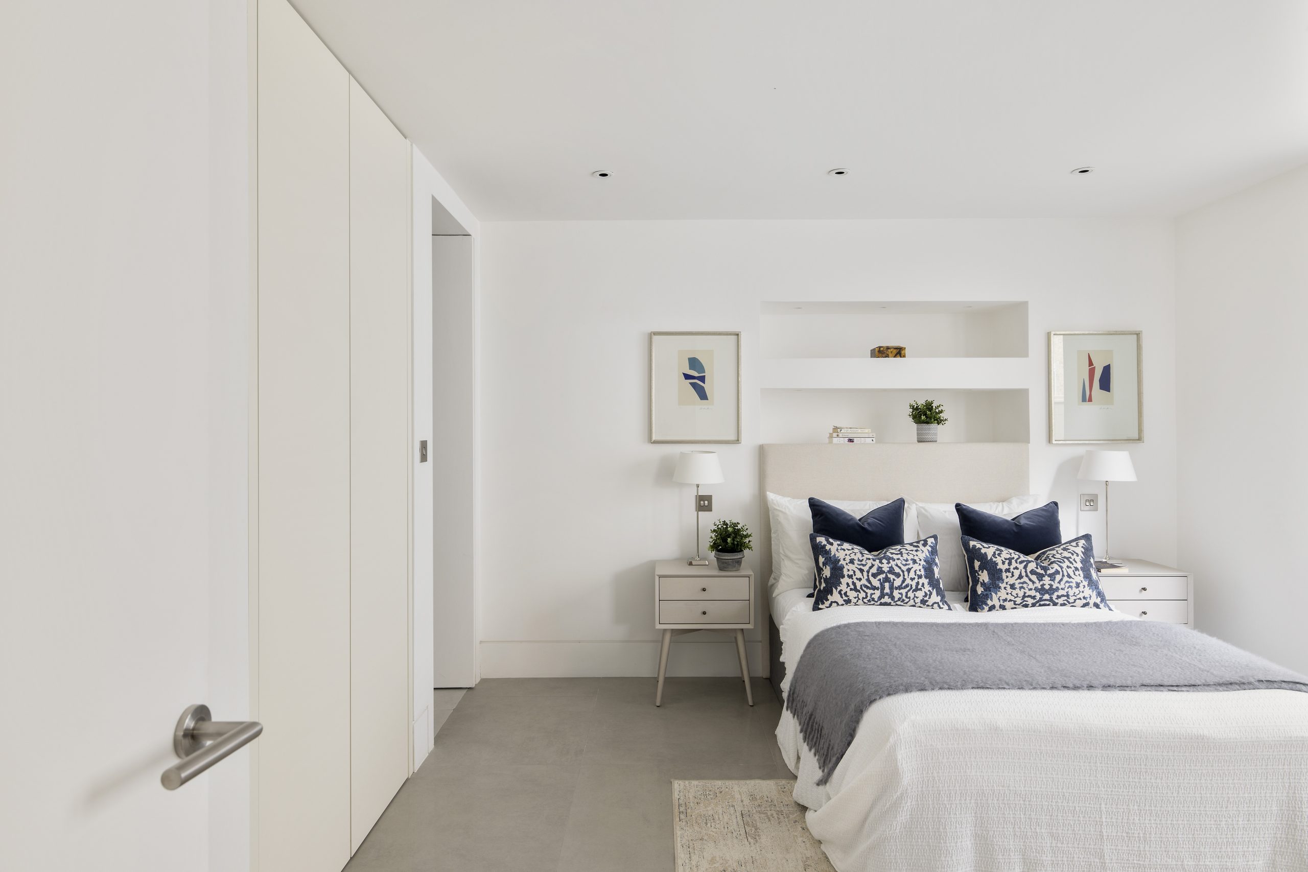 Knight Frank - 3 Hippodrome Place - 10_Hi