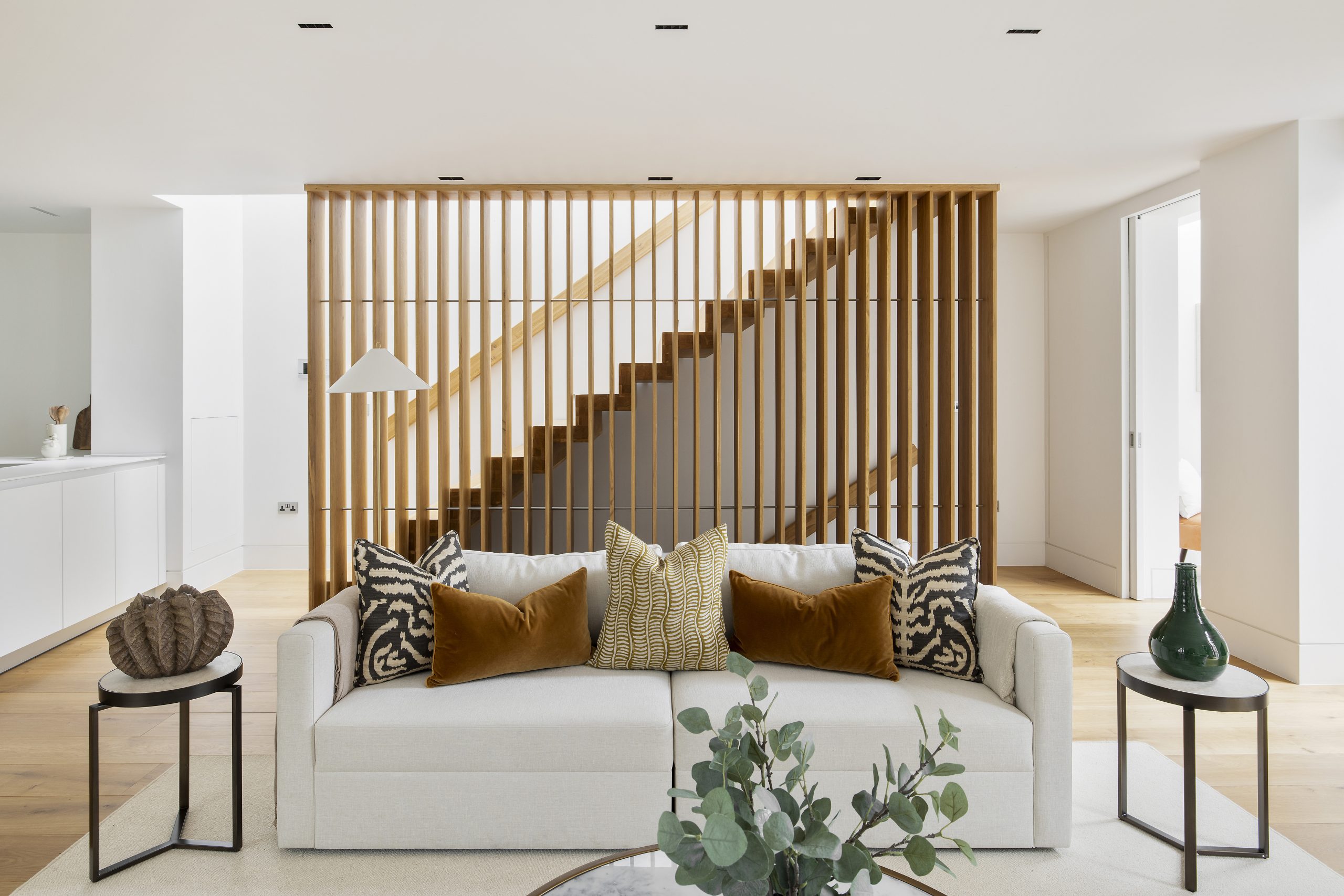 Knight Frank - 3 Hippodrome Place - 15_Hi