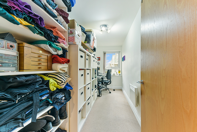 ST DAVIDS SQUARE, 355 (5)