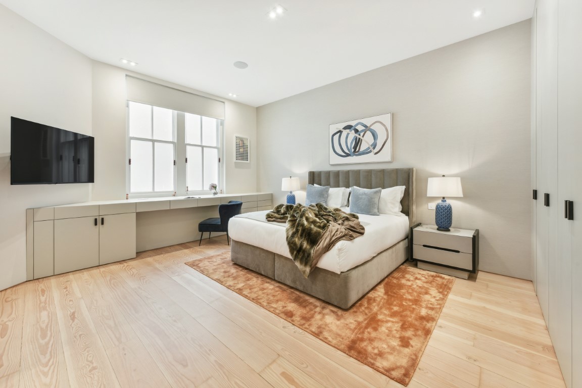 South Audley Street (9) (Medium)