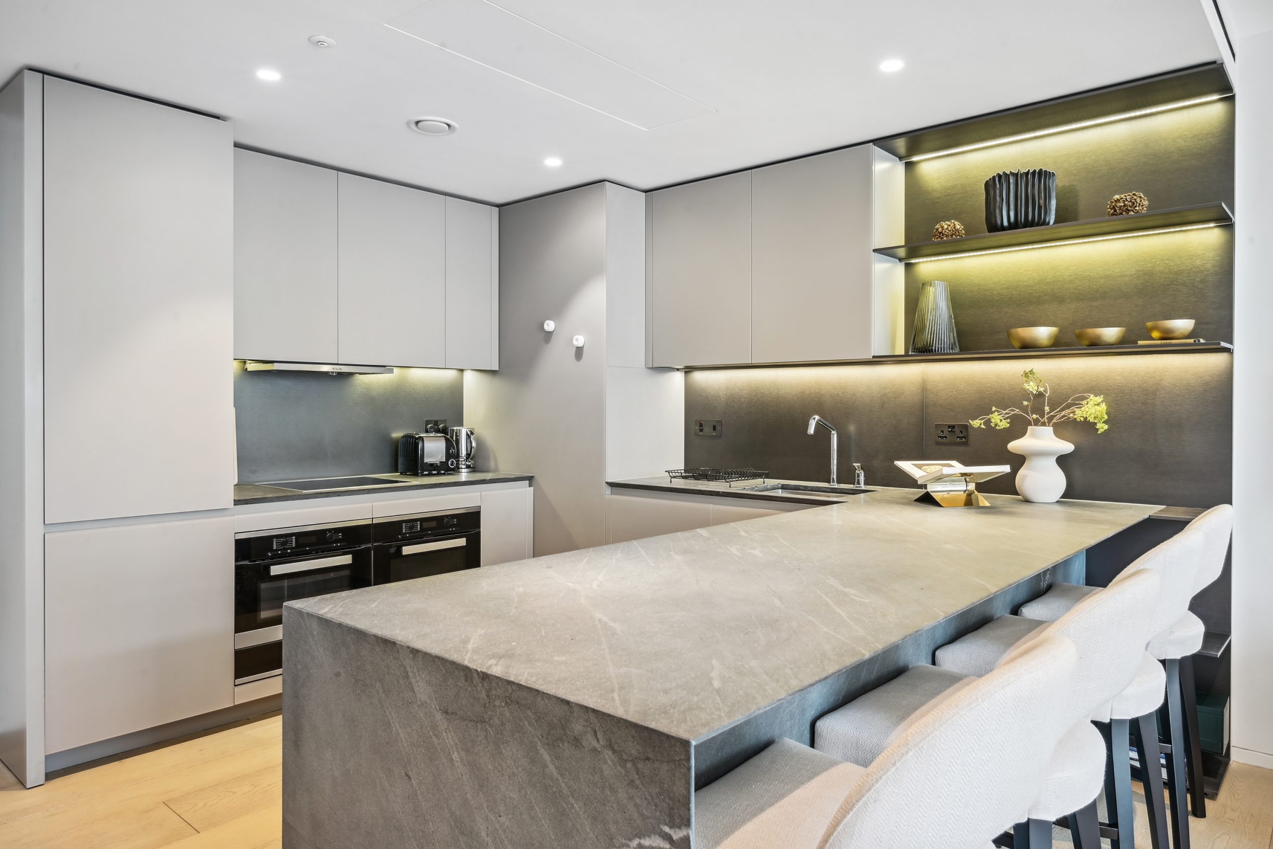 Flat B2.06 The Nova Building (5)