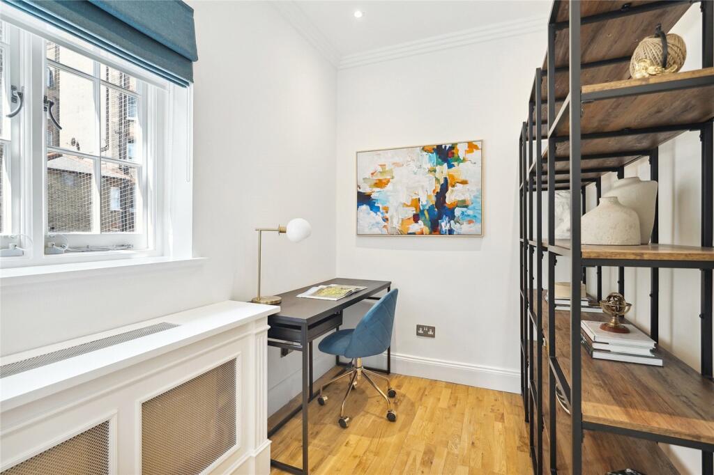 111863_CLV201789_L_IMG_13_0000