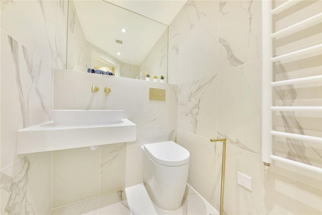 48606_MYL230090_L_IMG_05_0000