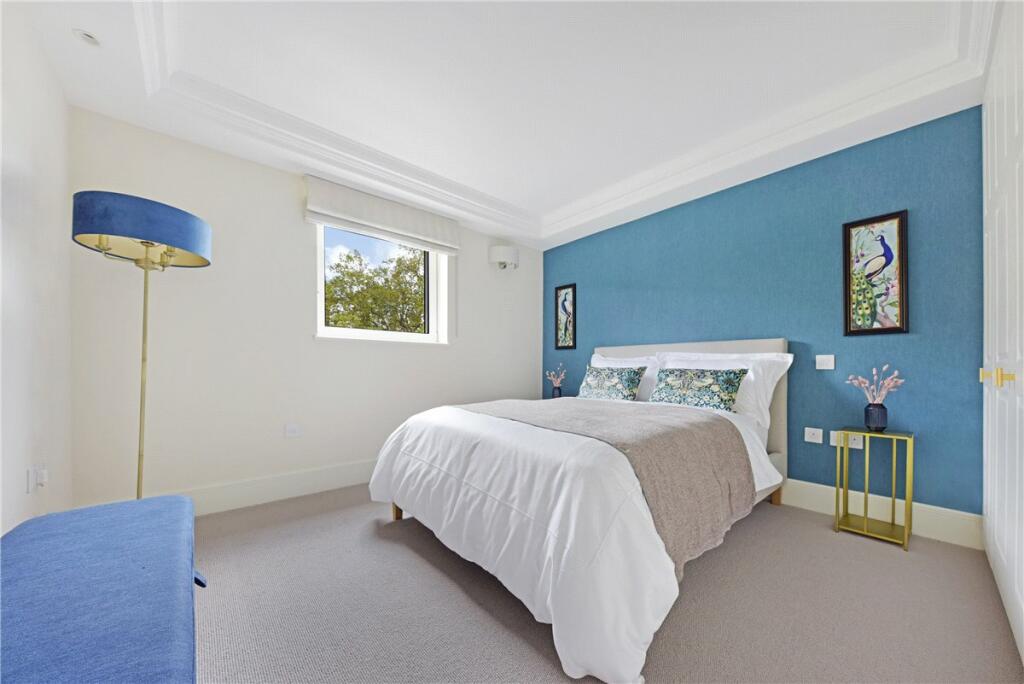 48606_MYL230090_L_IMG_10_0000