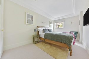 48606_MYL230090_L_IMG_13_0000