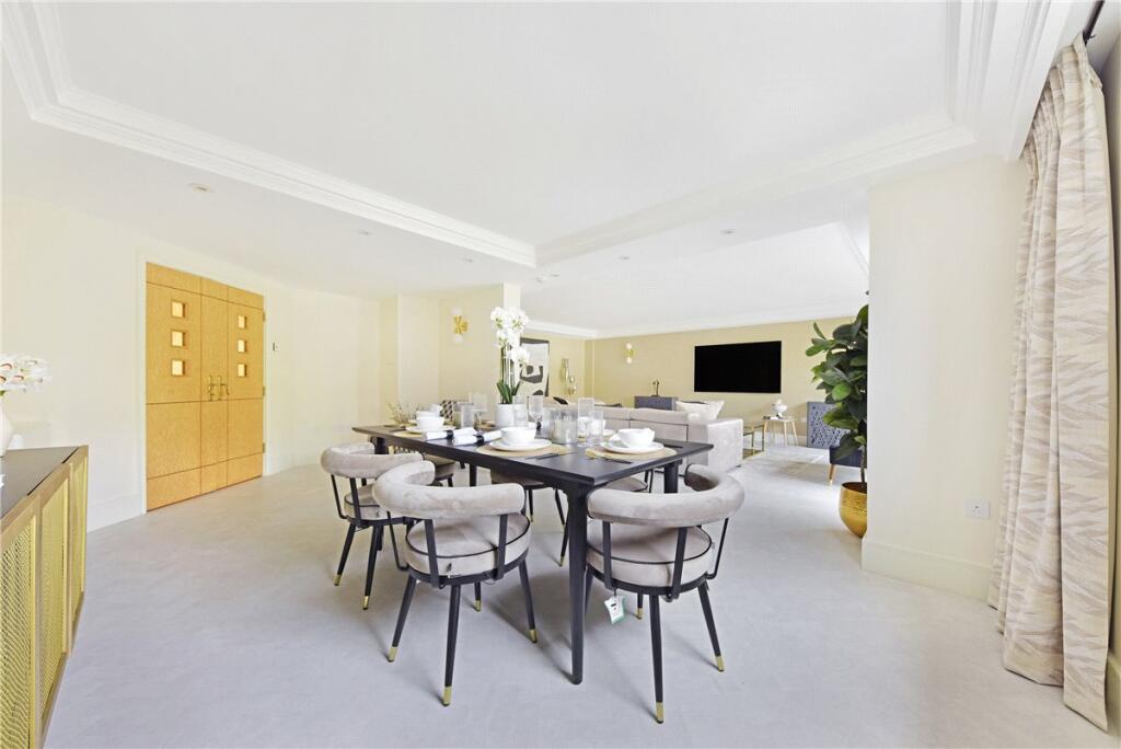 48606_MYL230090_L_IMG_17_0000