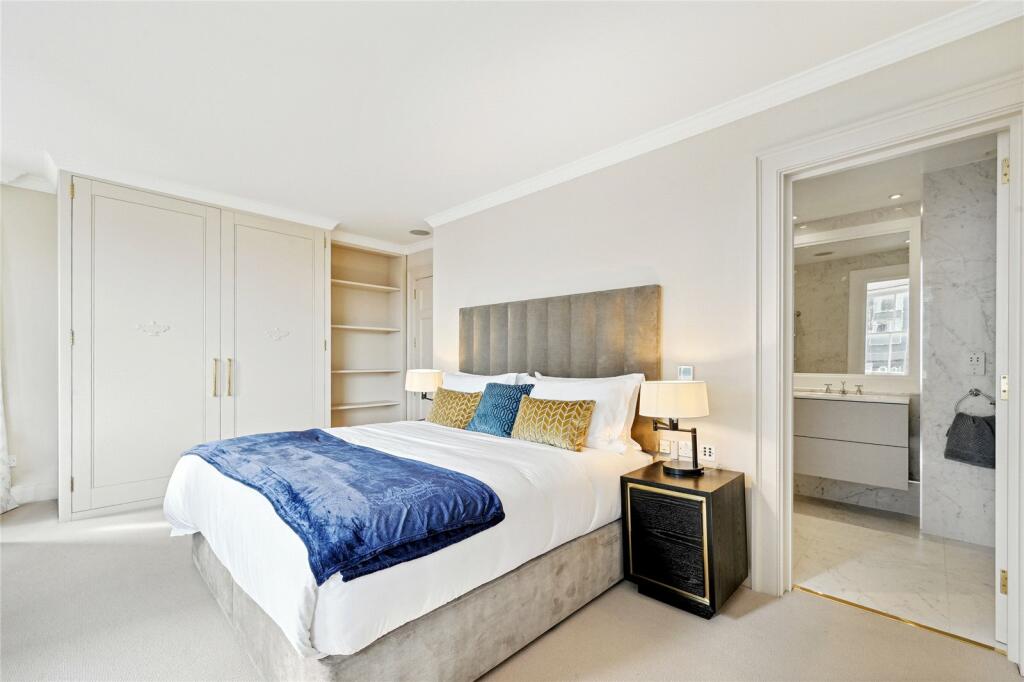 49608_MFL230100_L_IMG_09_0000