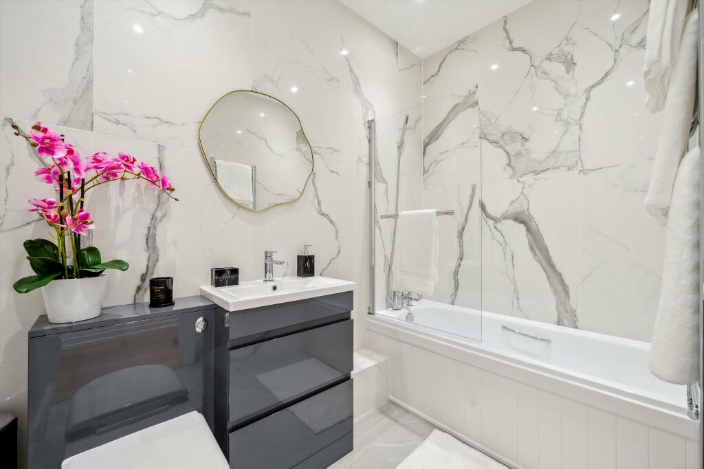 52347_BEQ012346264_IMG_06_0000