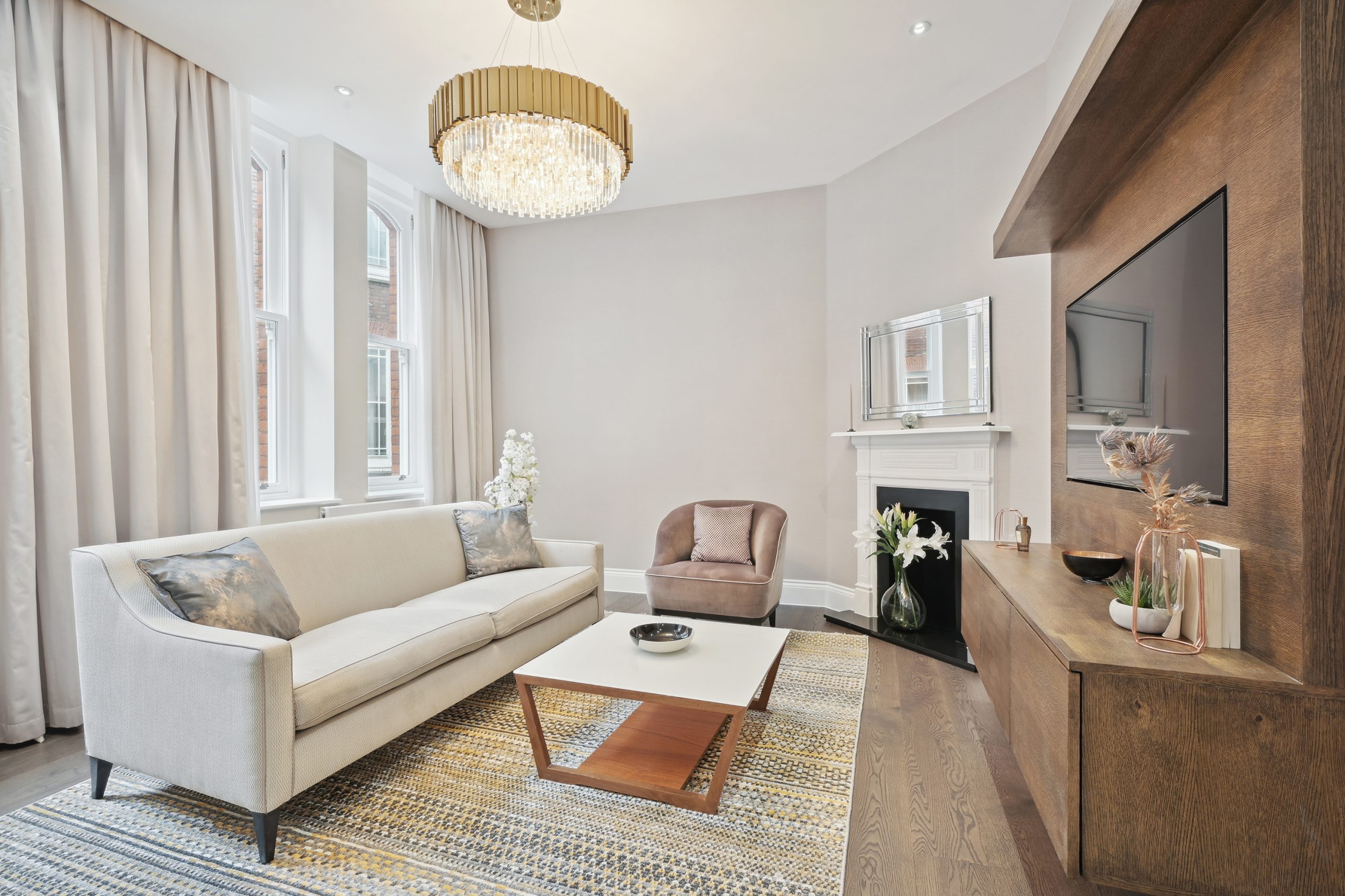 Flt 2, 18 Maddox St (2)