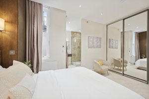 Flt 2, 18 Maddox St (9)