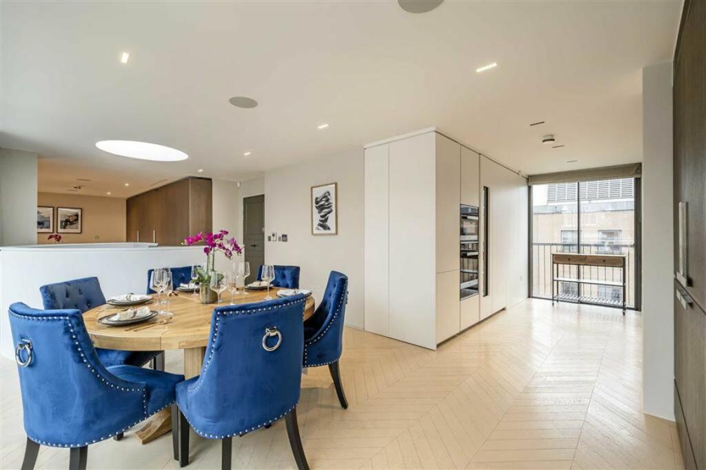 156875_32705051_IMG_09_0000