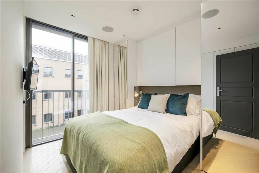 156875_32705051_IMG_10_0000