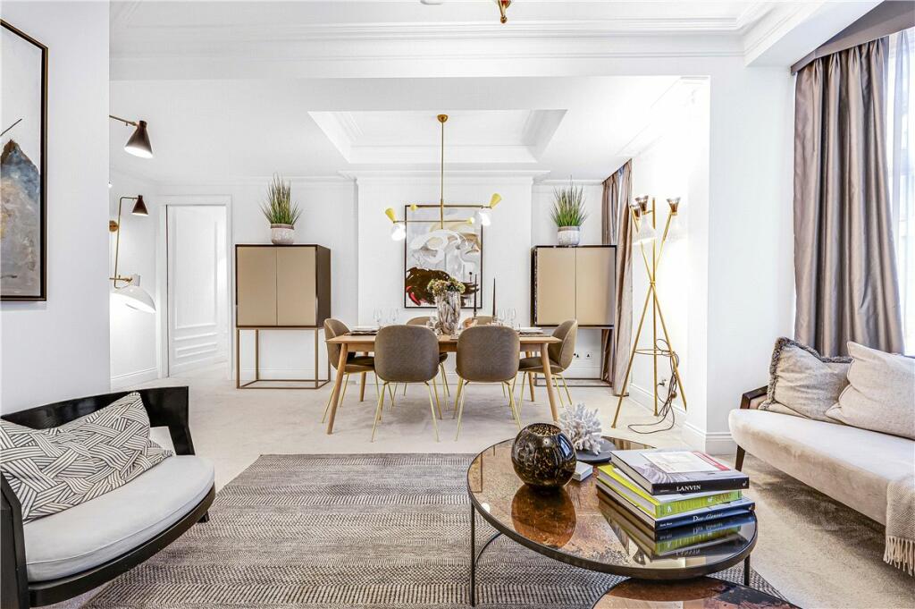 48573_HOP230111_L_IMG_00_0000