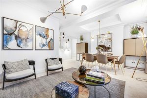 48573_HOP230111_L_IMG_01_0000