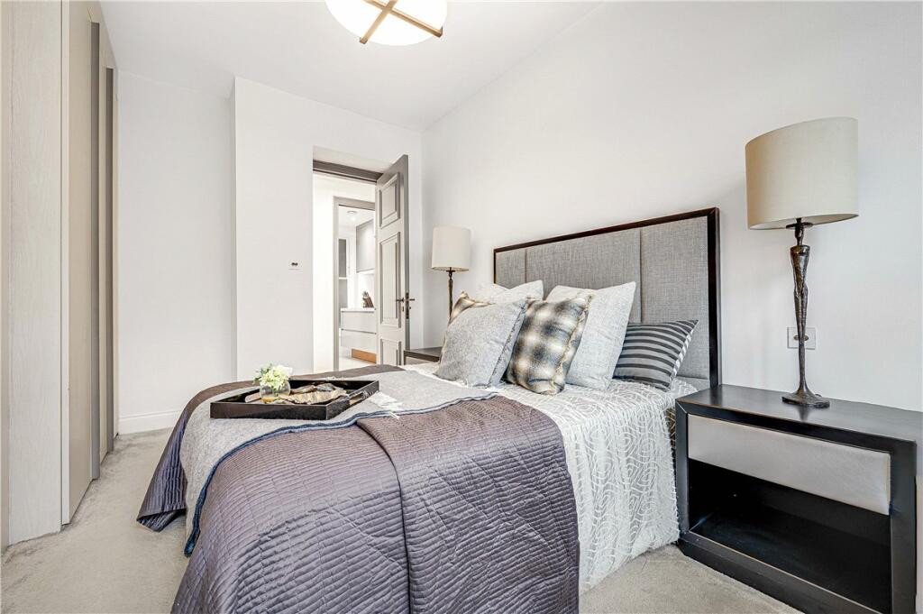 48573_HOP230111_L_IMG_12_0000