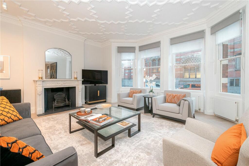 48612_MLE230033_L_IMG_00_0000