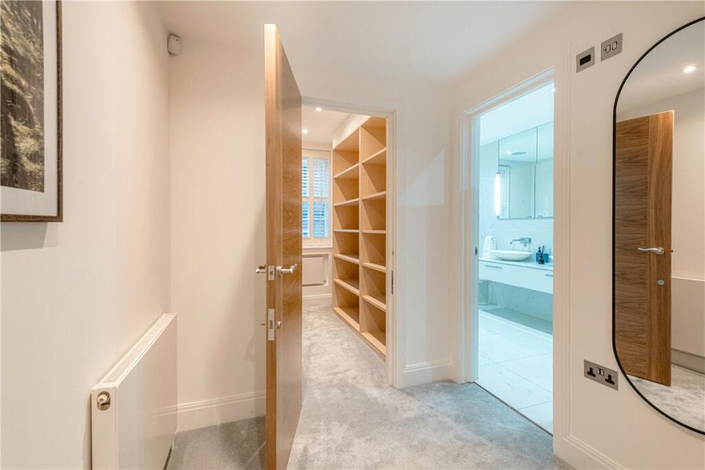 48612_MLE230090_L_IMG_23_0000