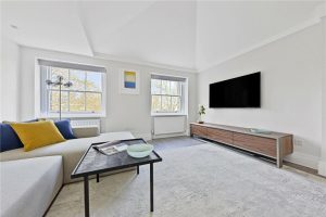 48618_KNI230084_L_IMG_05_0000