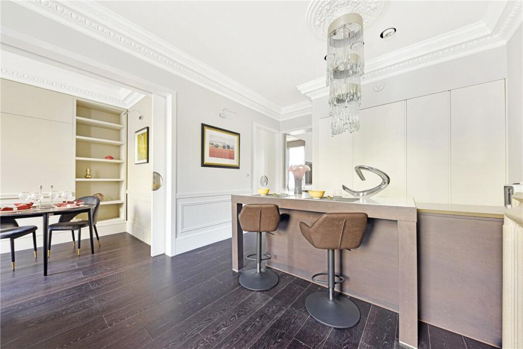 48618_KNI230085_L_IMG_05_0000