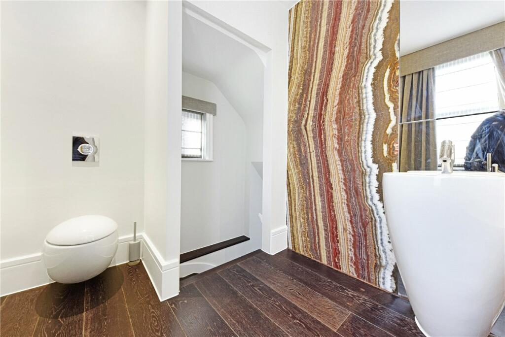 48618_KNI230085_L_IMG_11_0000