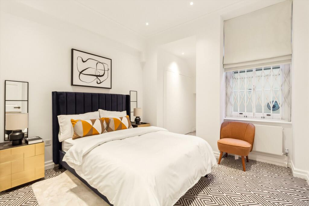 50637_HPQ012349850_IMG_09_0000