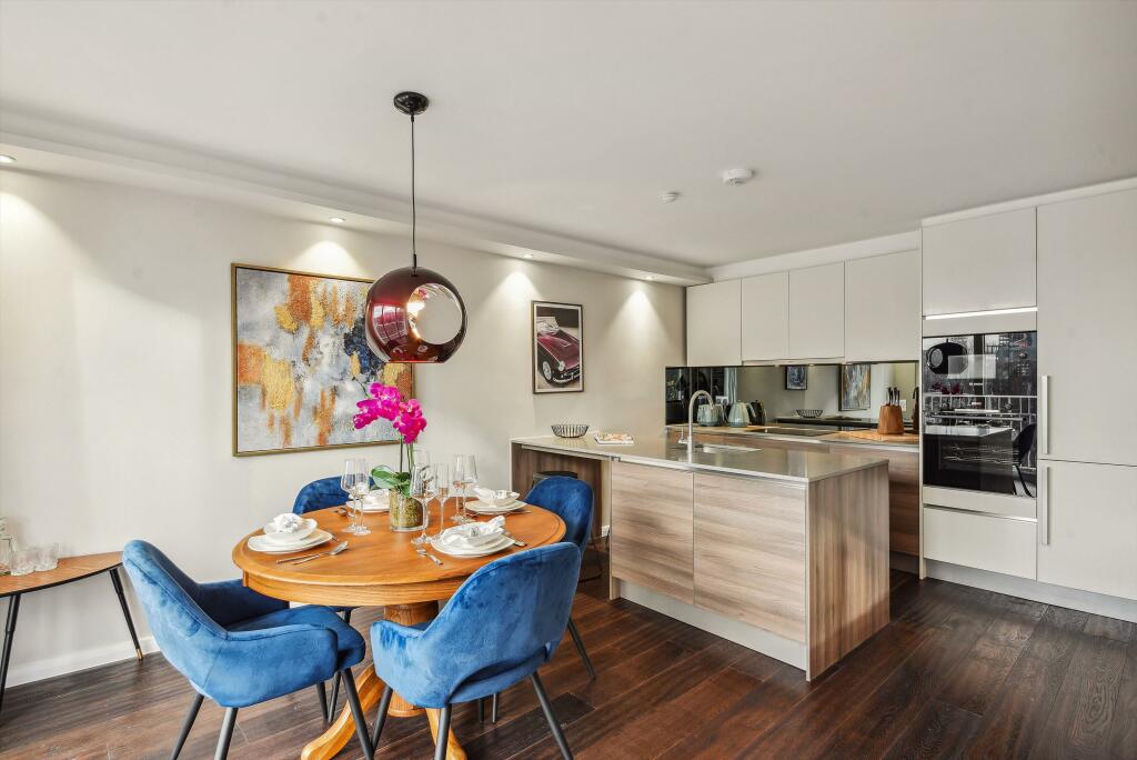 65890_KEQ012369561_IMG_01_0000