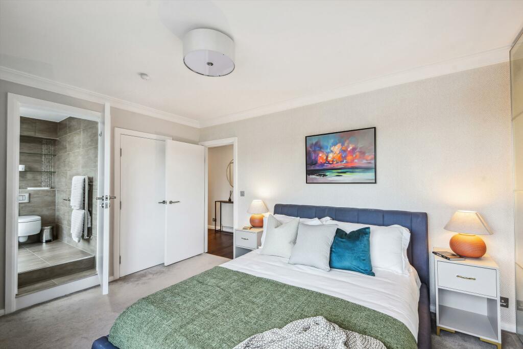 65890_KEQ012369561_IMG_21_0000