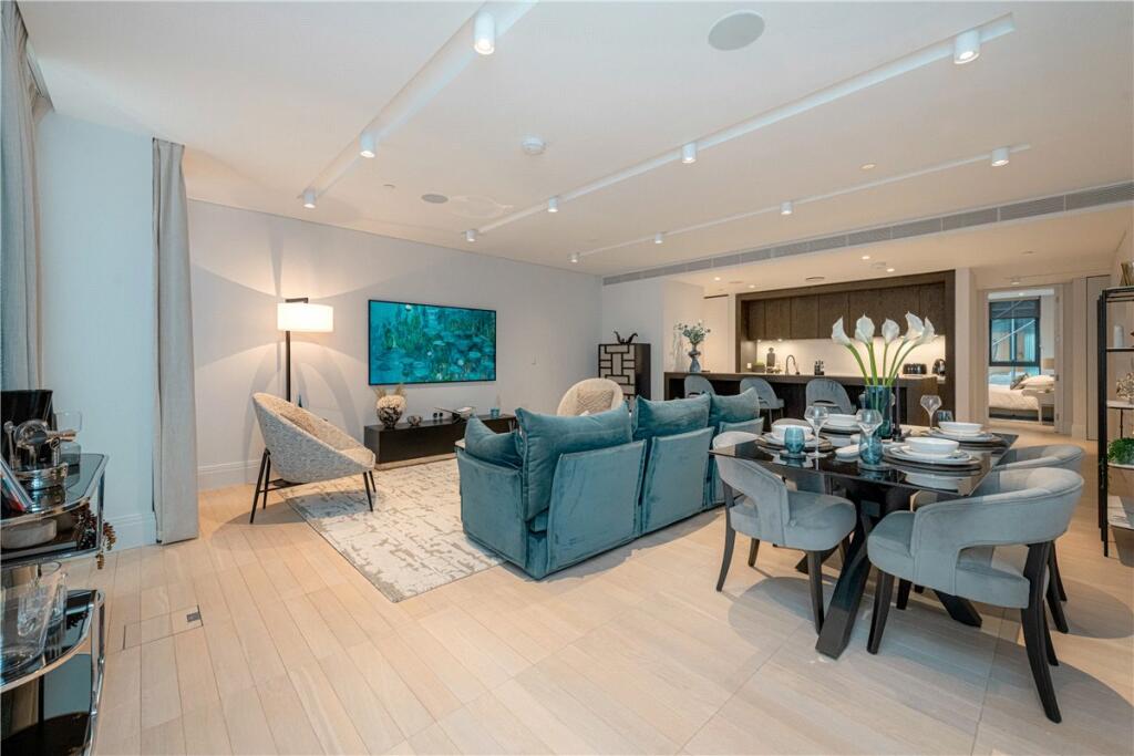 48612_MLE230098_L_IMG_00_0000