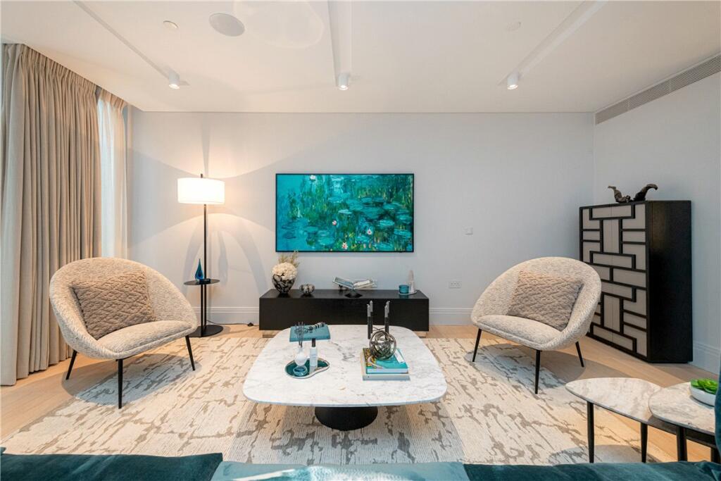 48612_MLE230098_L_IMG_12_0000