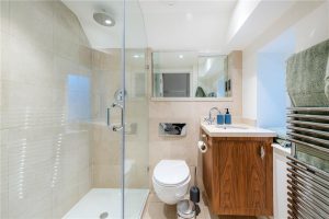 48612_MLE240010_L_IMG_08_0000