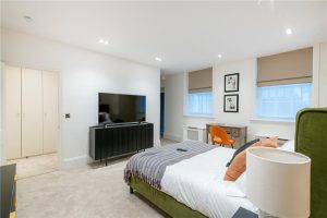 48612_MLE240010_L_IMG_15_0000