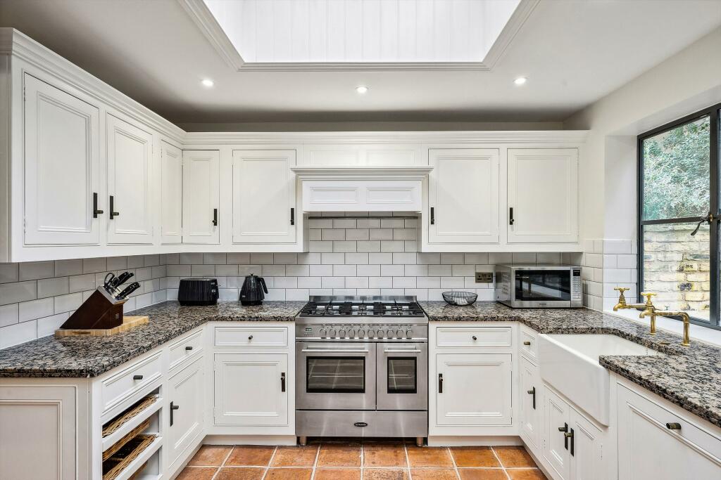 52347_BEQ012346177_IMG_07_0001